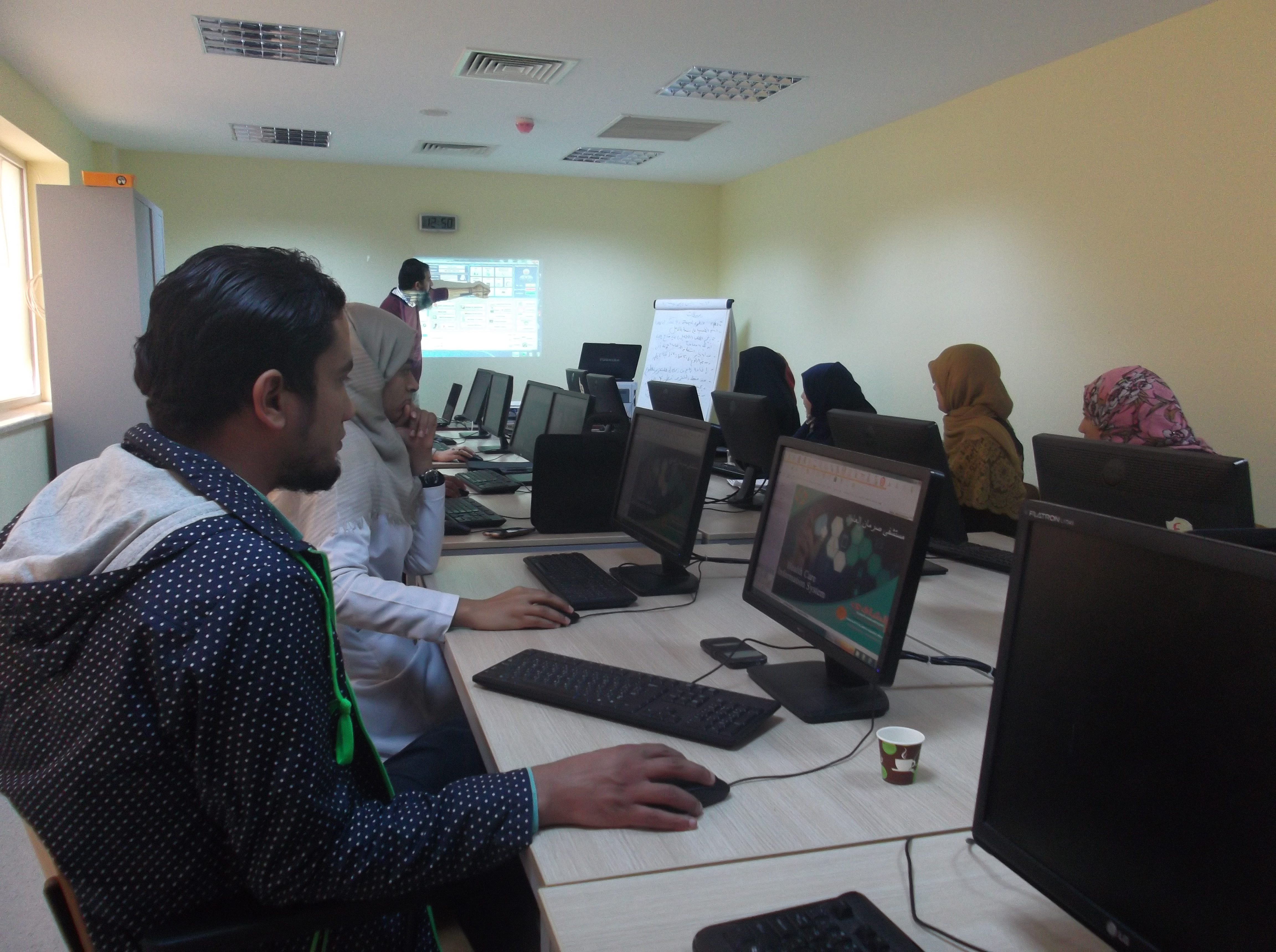 صورة من ورش ودورات التدريب لدى TSD — تدريب المتخصصين على الأنظمة الطبية