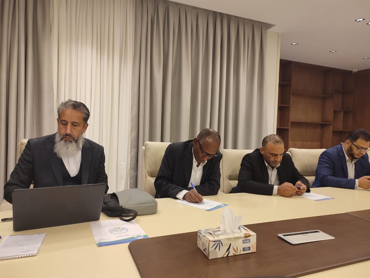 فريق التقدم الهندسي في مؤتمر رسمي